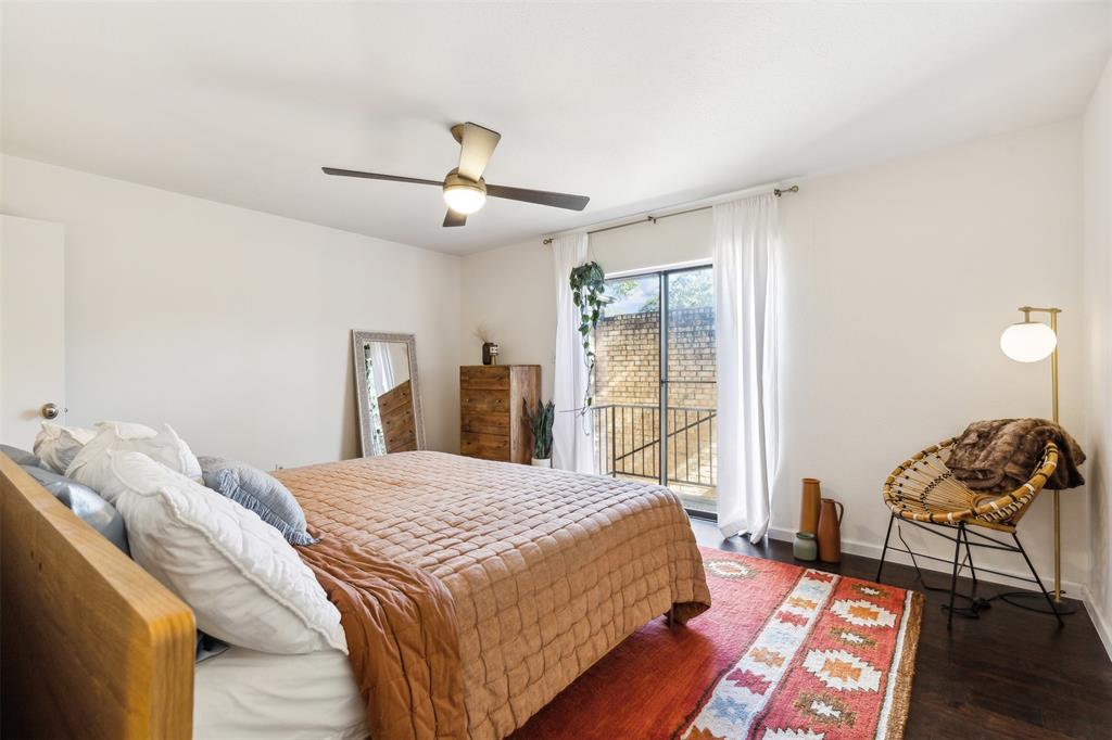 Sanguinet Condo Apts Ph 1 - Residential