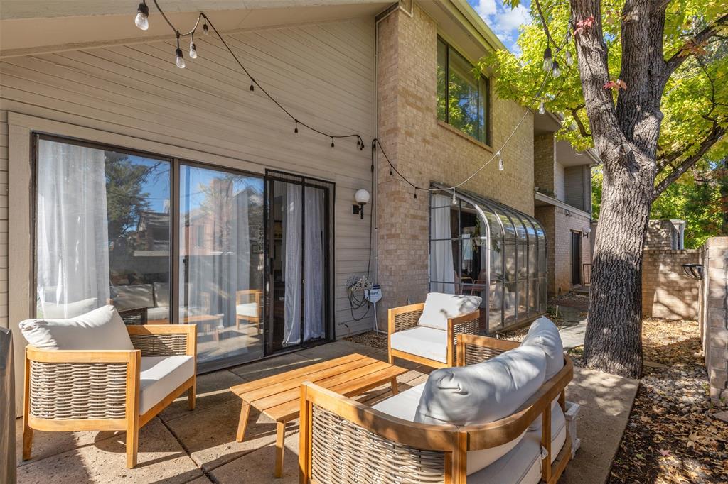 Sanguinet Condo Apts Ph 1 - Residential