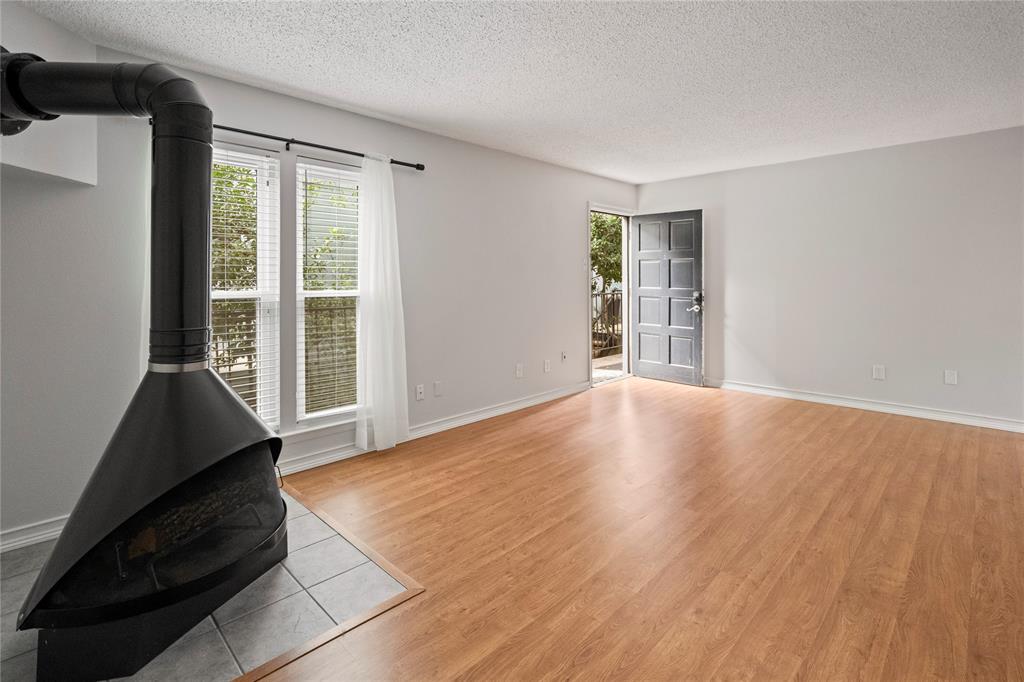 4020 Holland Avenue 202