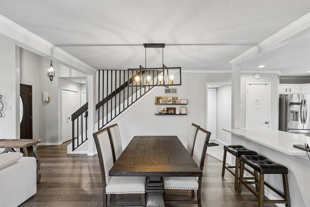1802 Longmont Place