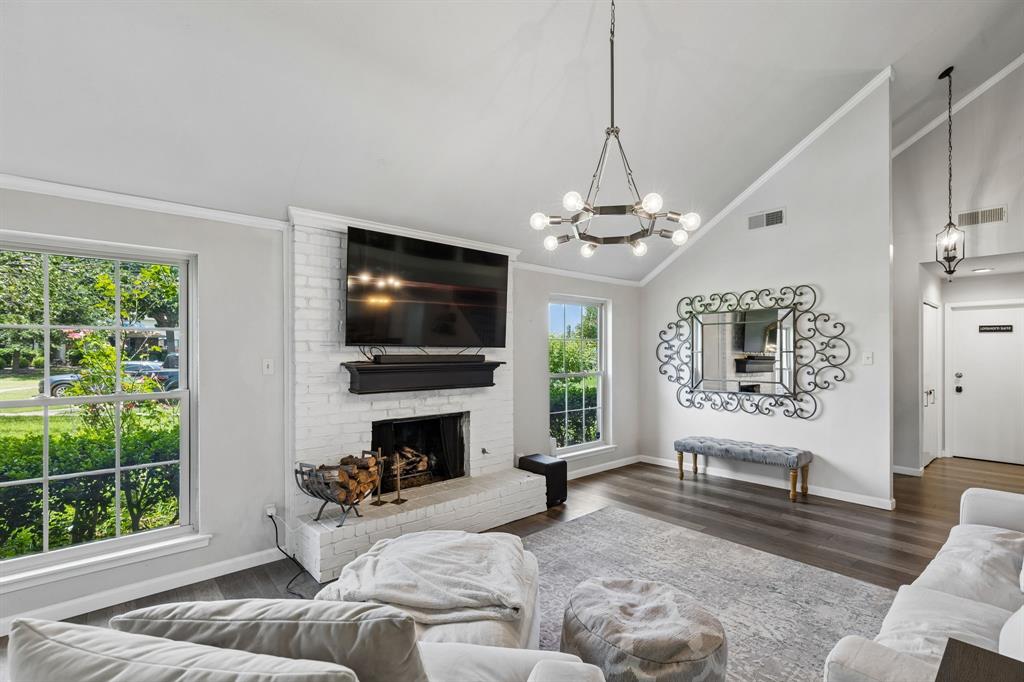 1802 Longmont Place