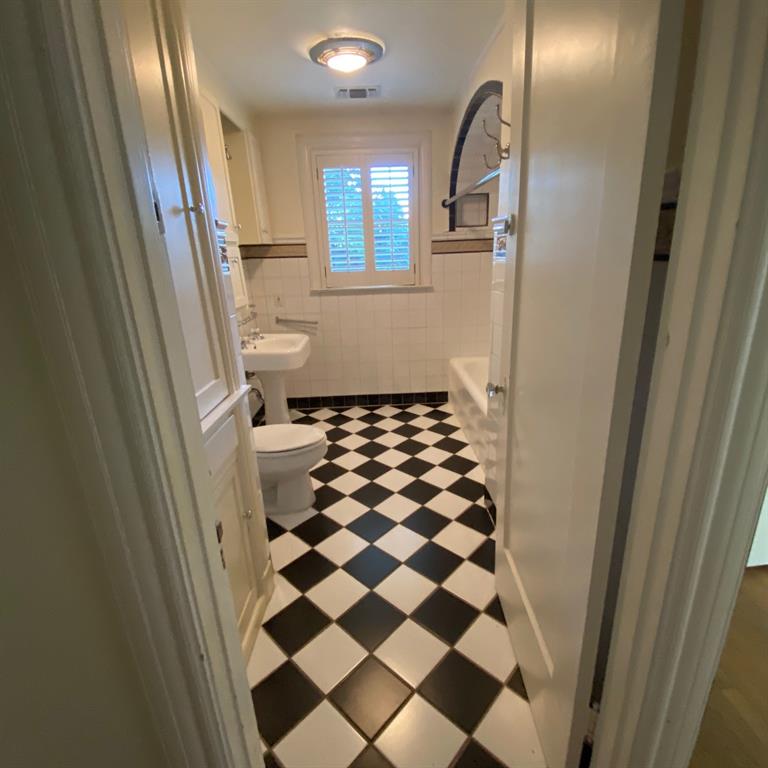 Interurban Hill - Residential Lease