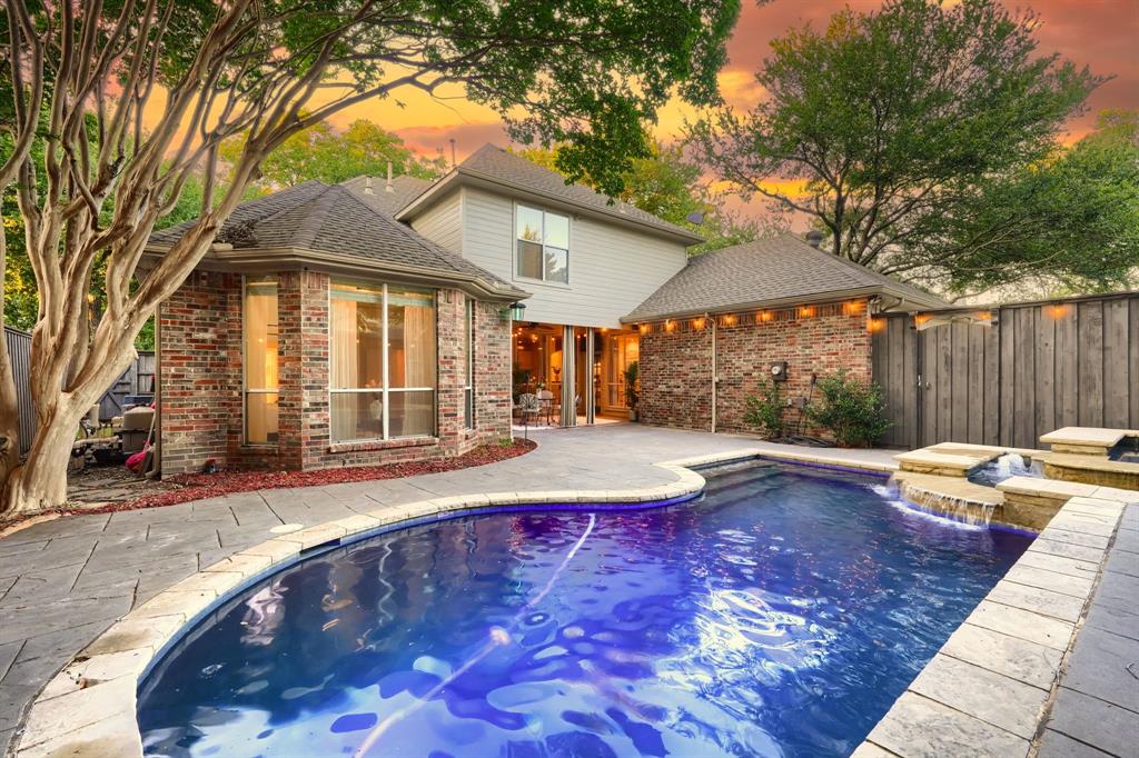3406 Oakleaf Lane