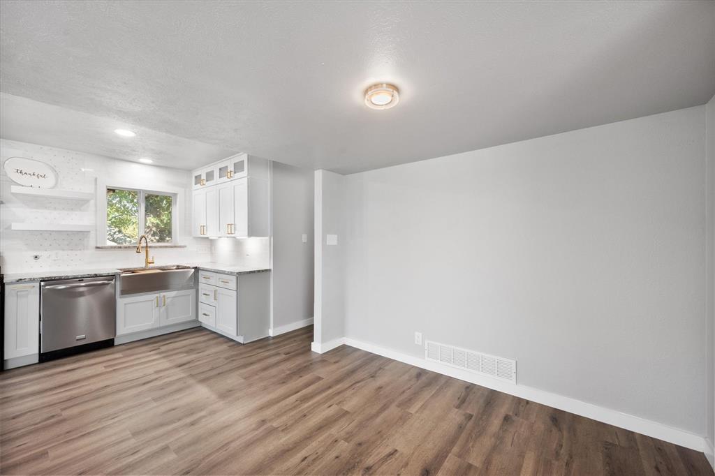 Crestdale Add - Residential Lease