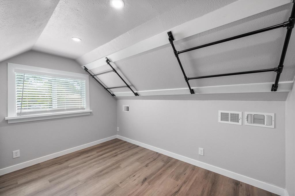 Crestdale Add - Residential Lease