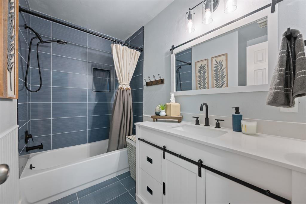 Crescent Oaks Beach Estates - Residential