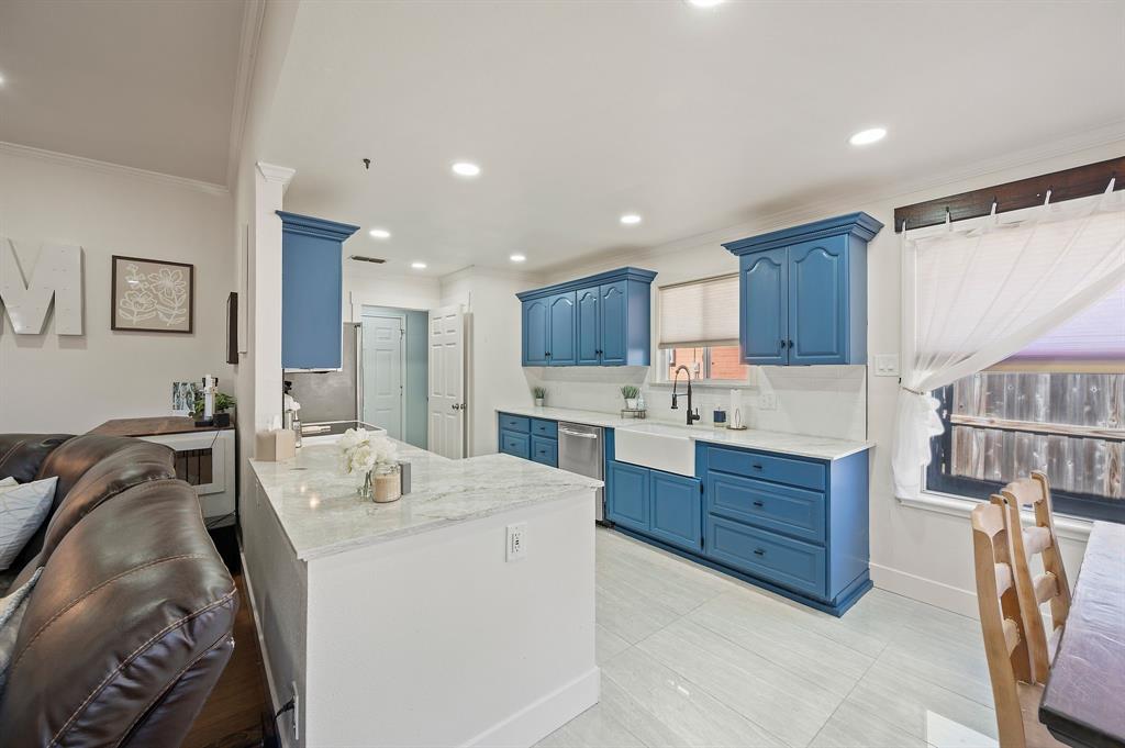 Crescent Oaks Beach Estates - Residential