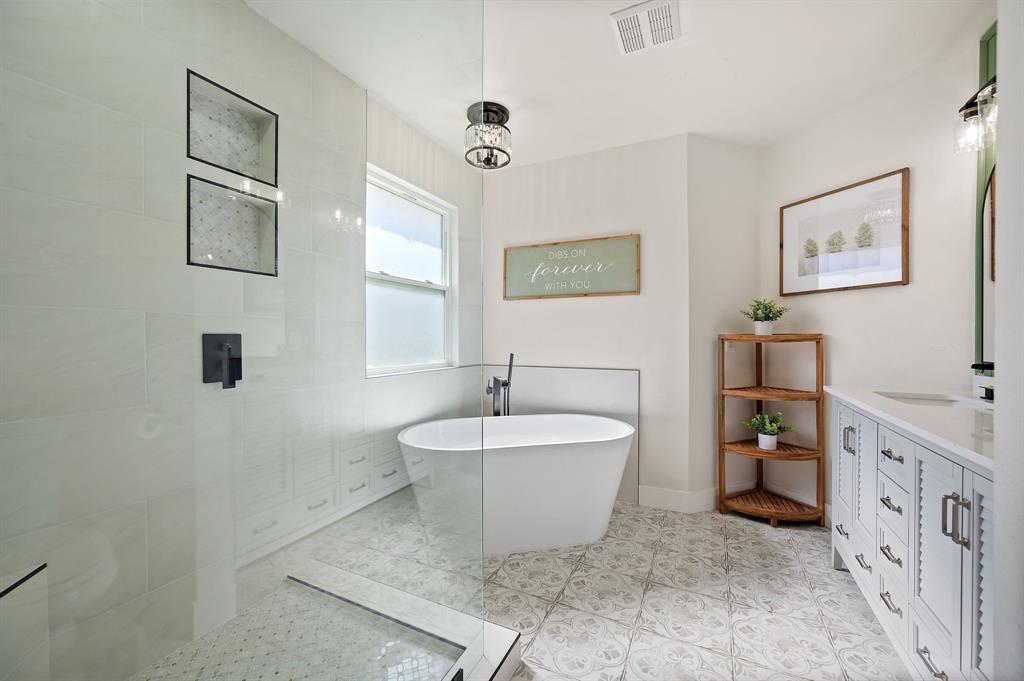 Crescent Oaks Beach Estates - Residential