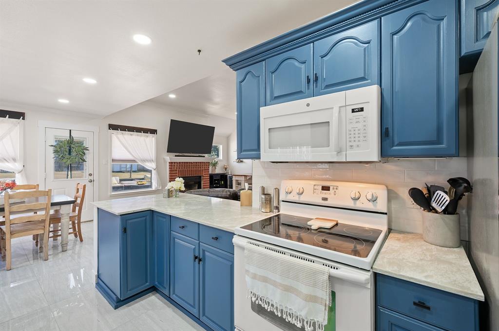 Crescent Oaks Beach Estates - Residential