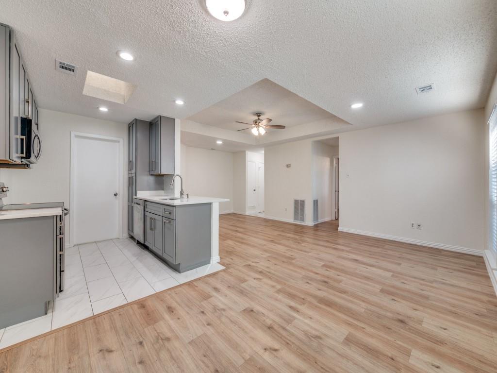 Preston Manor - Residential Lease