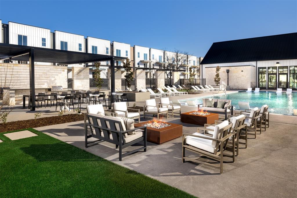 Legacy Square - Residential Lease