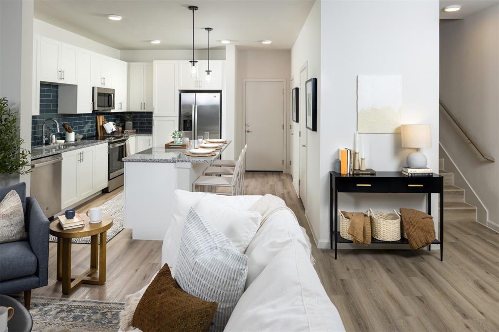 Legacy Square - Residential Lease