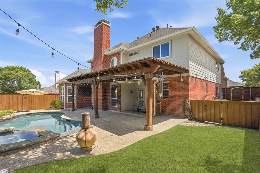 1400 Winston Drive