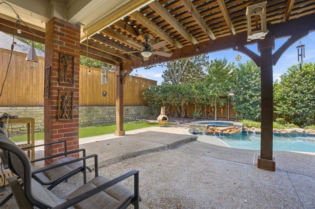 1400 Winston Drive