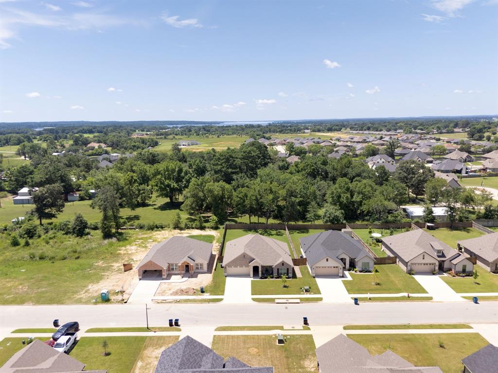 418 Deer Point Cove