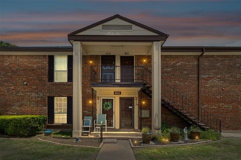 4024 Ridglea Country Club Drive 611 Fort Worth TX 76126