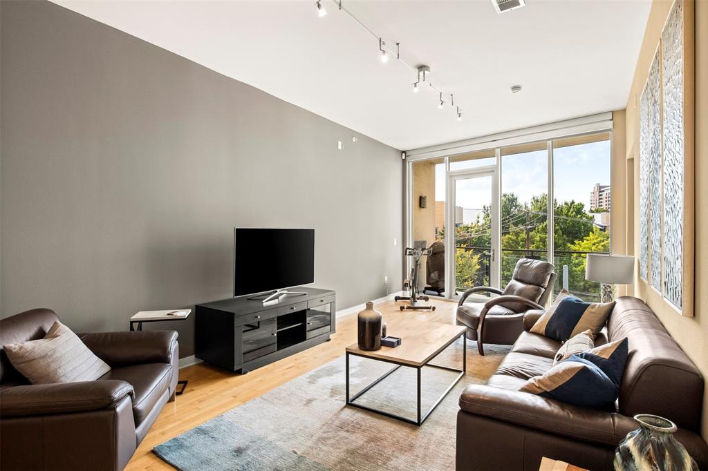 Mercer Square Condo - Residential