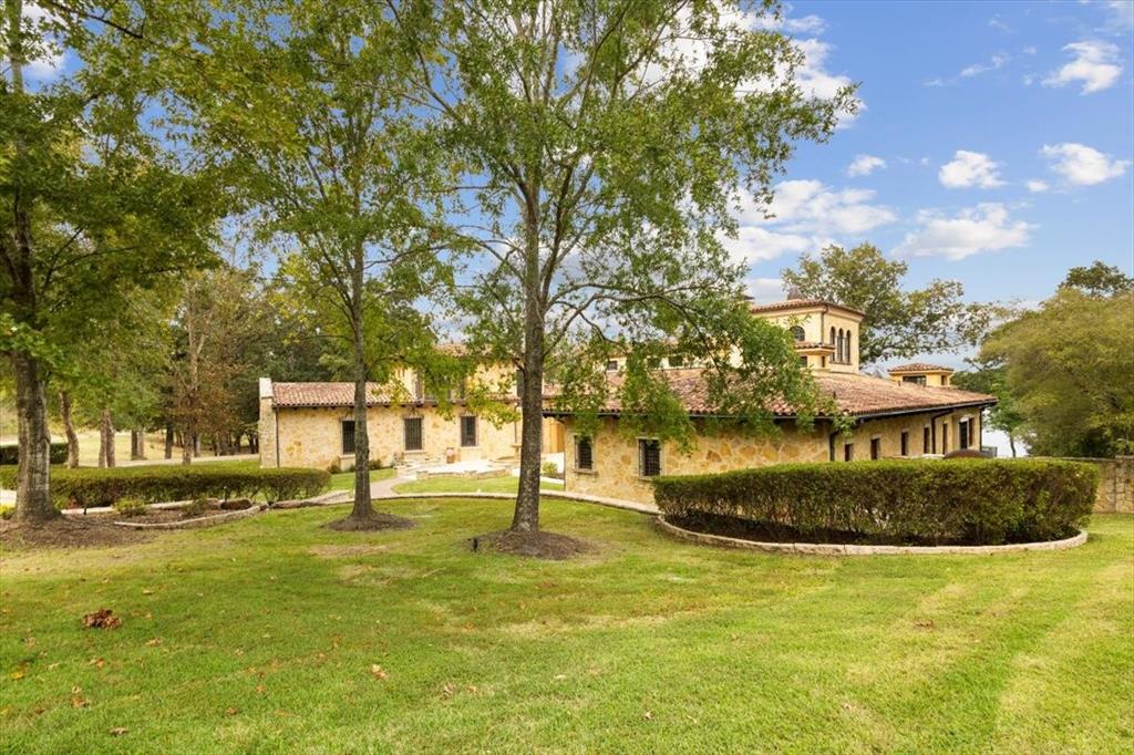 4573 Cascades Shoreline Drive