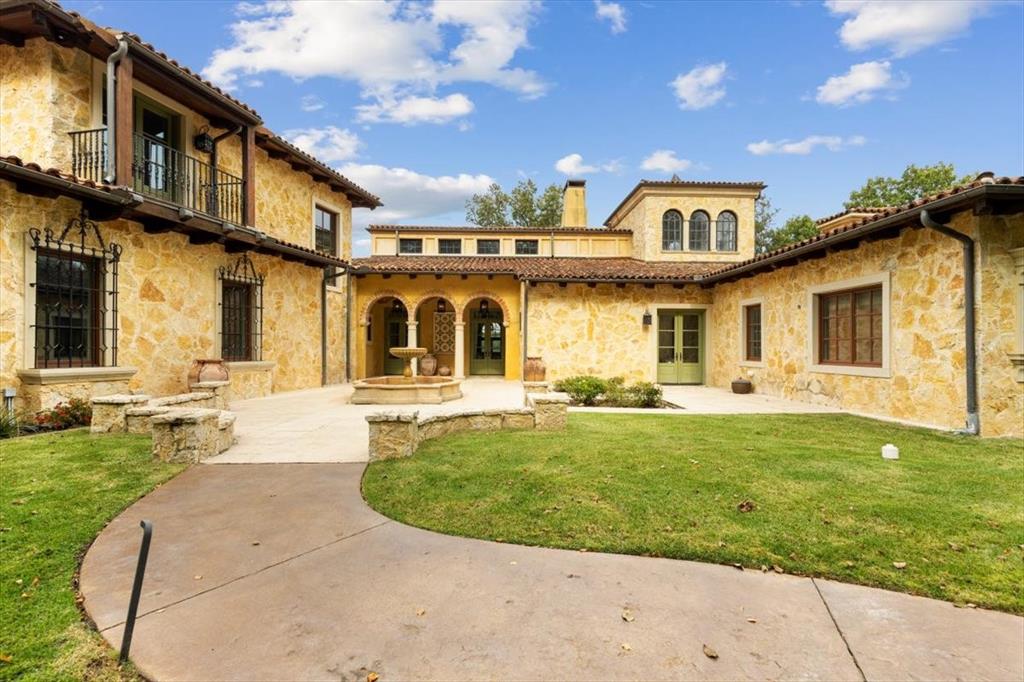 4573 Cascades Shoreline Drive