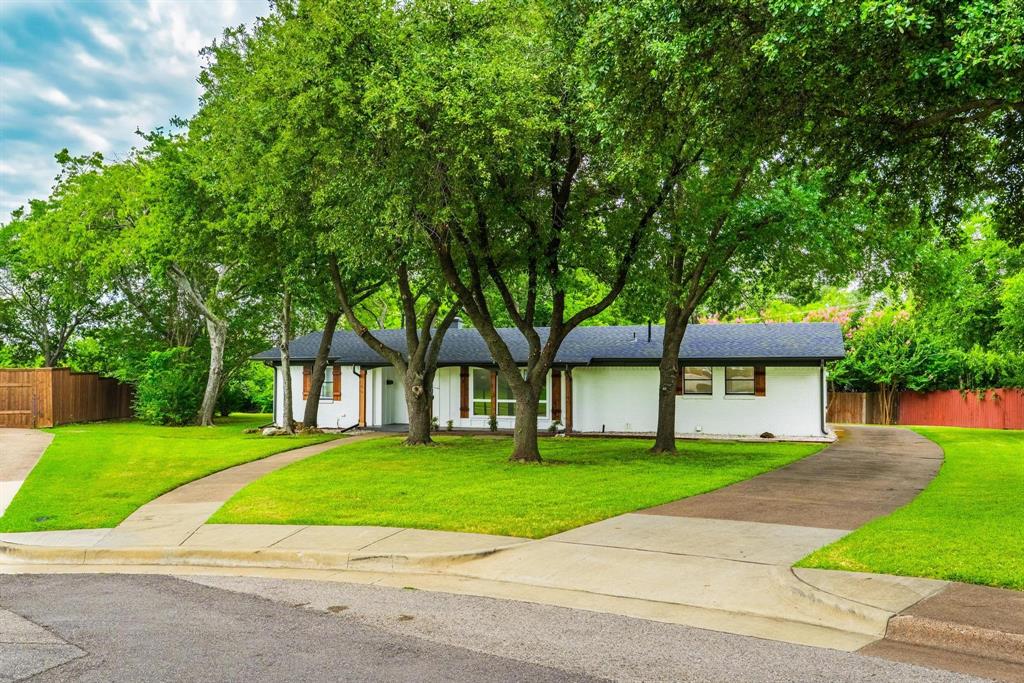 12607 Gaslite Circle