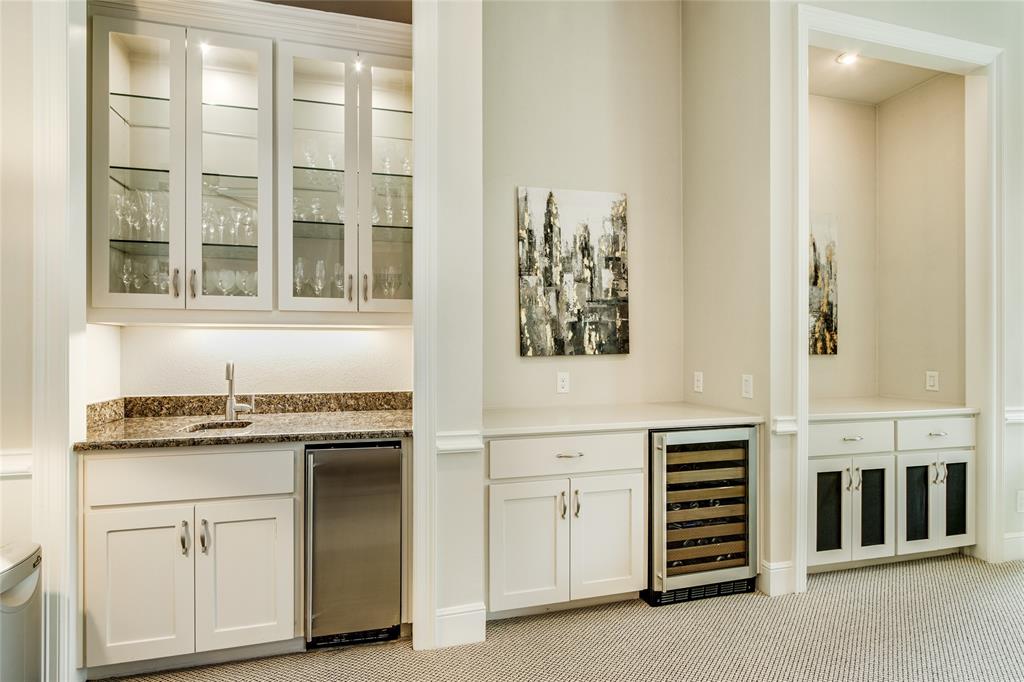 Waterford On The Park - Residential