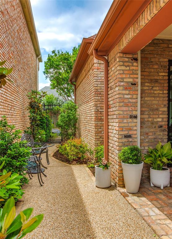 Waterford On The Park - Residential