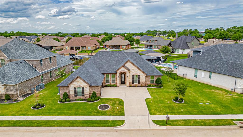 1207 Huntington Cove Court