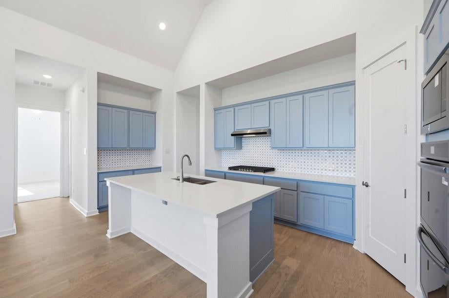 4112 Trellis Drive
