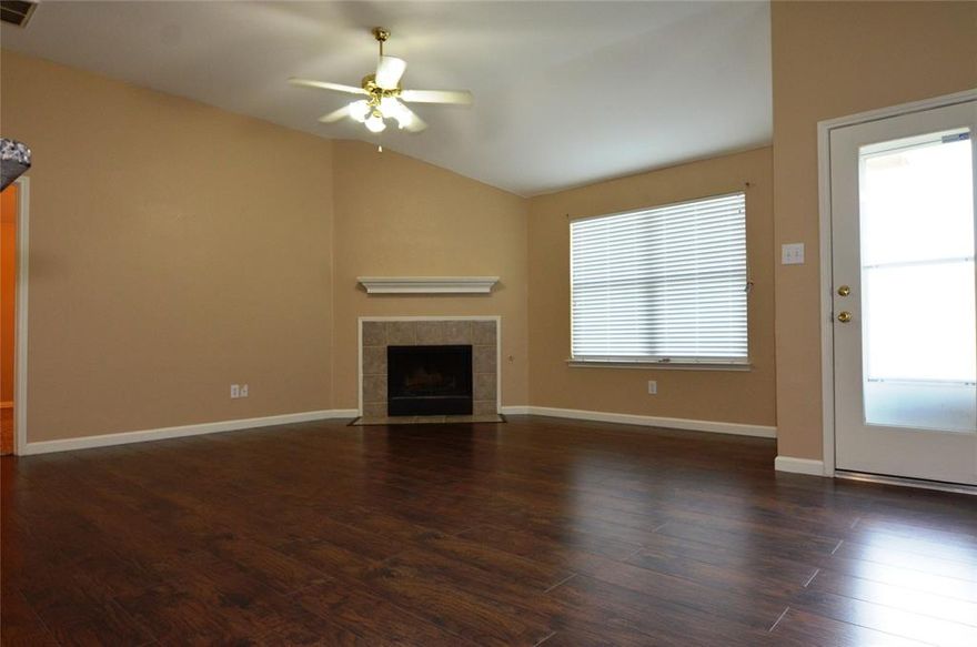 Spacious open floorplan designed for the needs of a growing family. The generous living room seamlessly connects to the backyard and adjoins the kitchen and breakfast area. Enjoy access to fantastic neighborhood amenities such as pools, nature trails, and an on-site elementary school. Conveniently located near shopping centers, cinemas, and major freeways. A must-see property! Just minutes away from the mall and various shopping options, with easy access to I35W, 287, and I820.