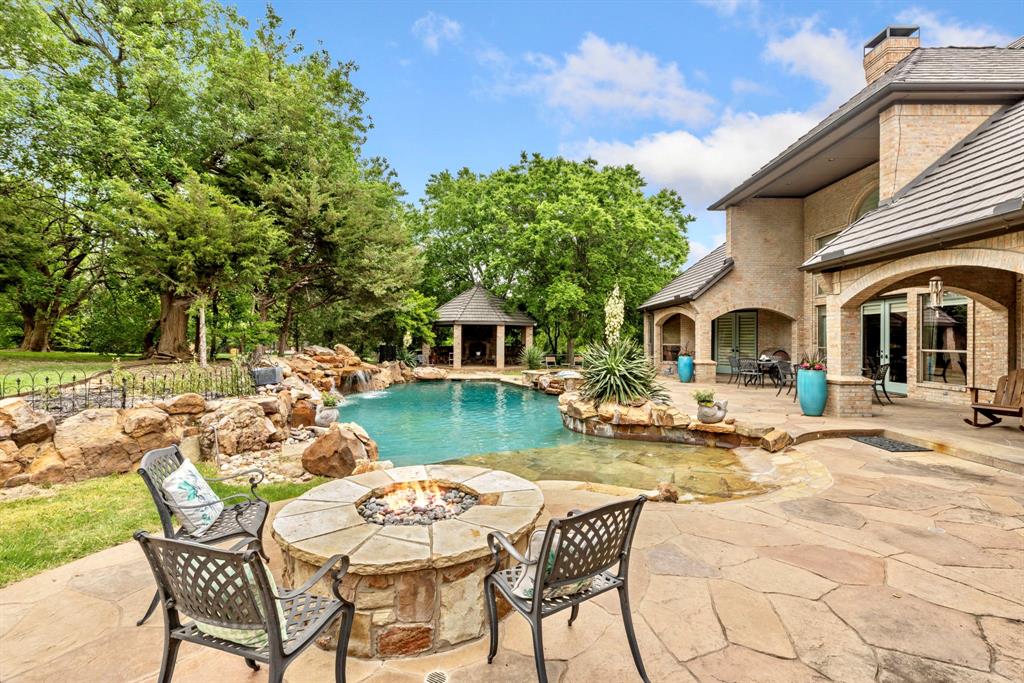 Twelve Oaks Ph I - Residential