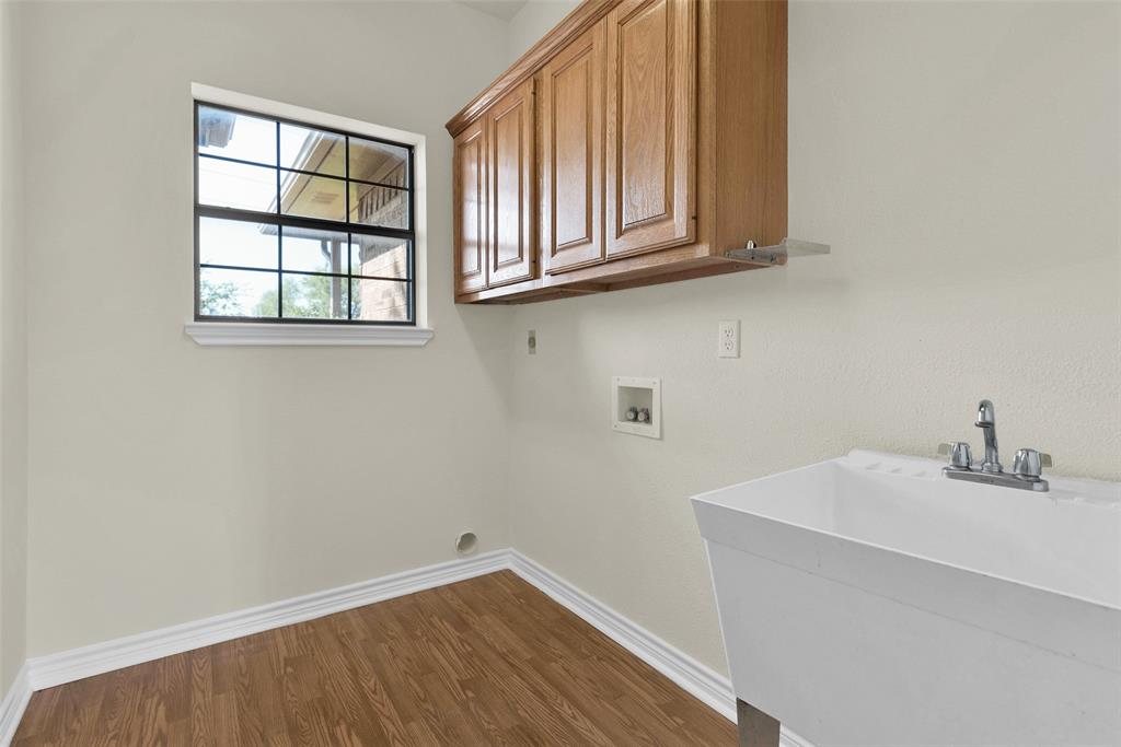 Fellers M G - Residential