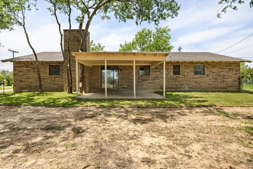 1023 Holmes Drive