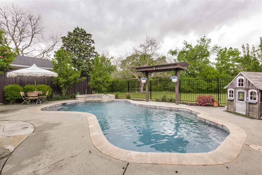 Enclave At Ash Creek - Residential