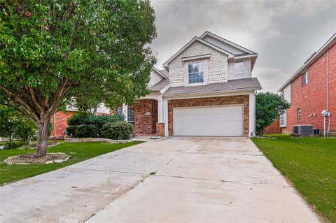 Photo of 3127 S Camino Lagos, Grand Prairie, TX 75054 (MLS # 21306152)