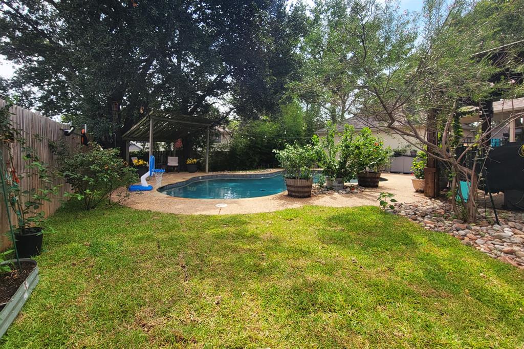 Briarhill Estates 1 - Residential