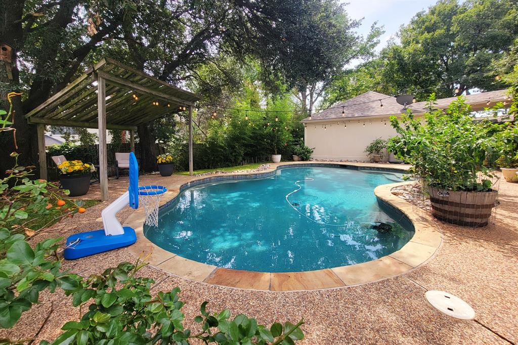 Briarhill Estates 1 - Residential