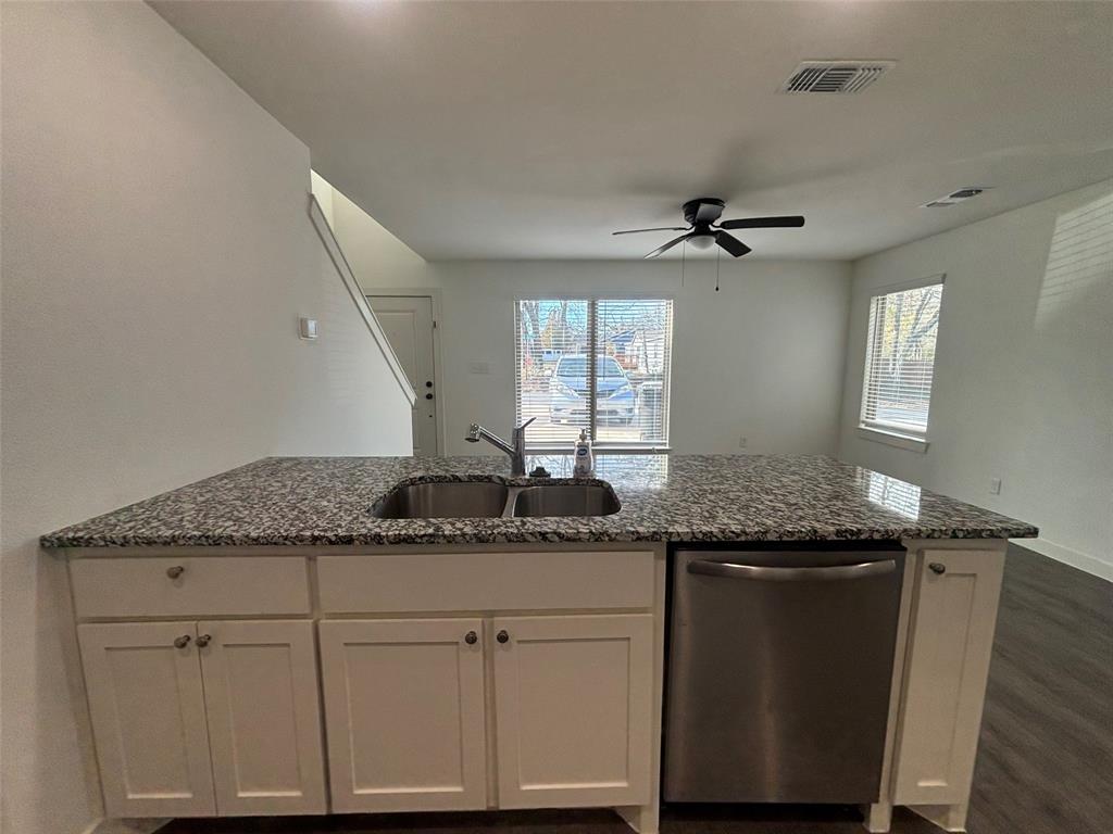 FAIRMOUNT - Residential Income