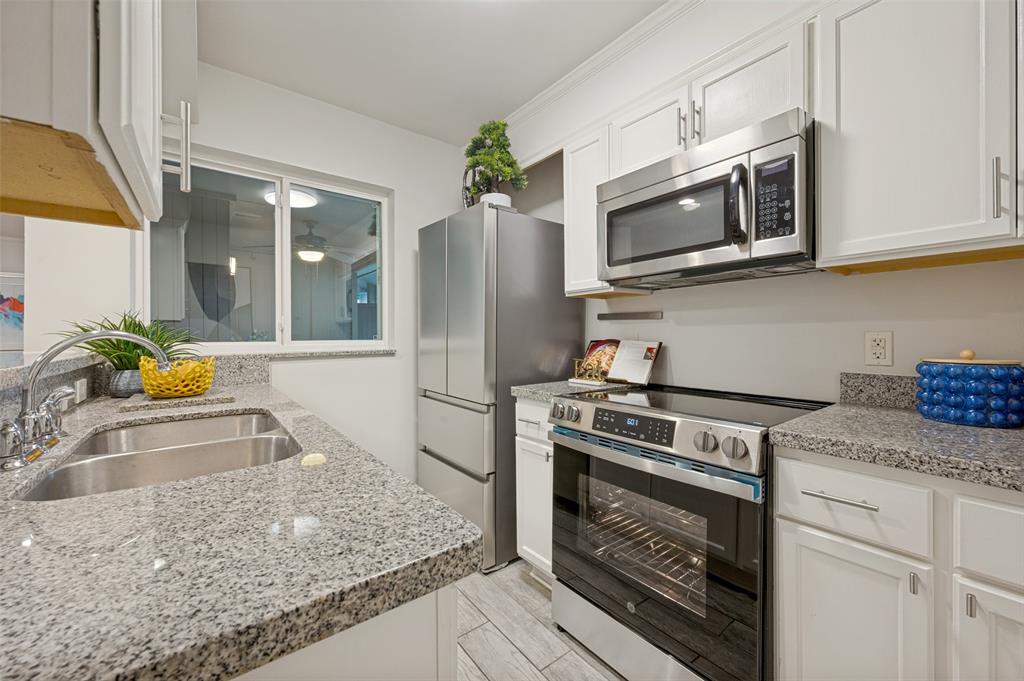 Arrangement Condominium - Residential