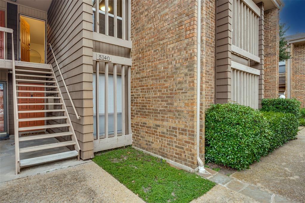 Arrangement Condominium - Residential