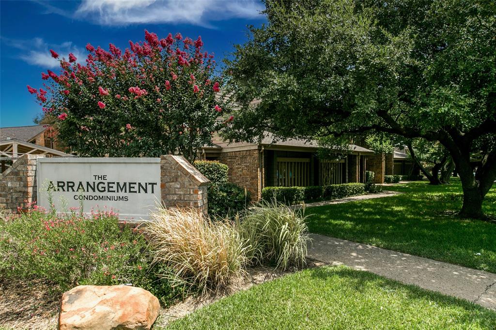 Arrangement Condominium - Residential