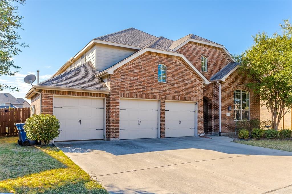 2620 Tradewinds Drive