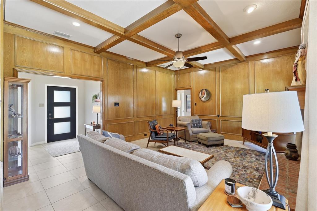 642 Eagle Drive