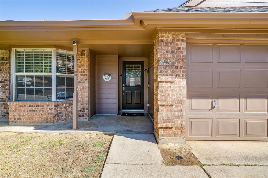 5921 Chisholm Trail