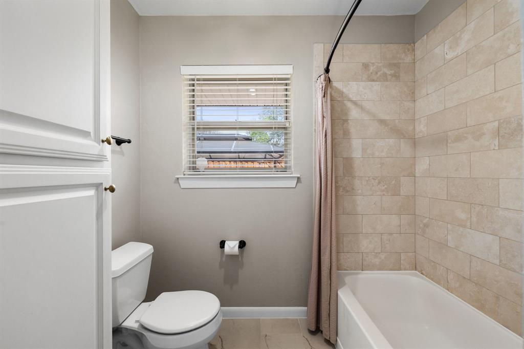 Crestview East 01 - Residential