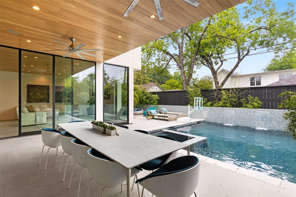 Wilshire Heights 03 - Residential