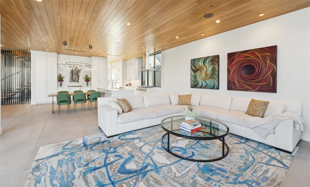 Wilshire Heights 03 - Residential