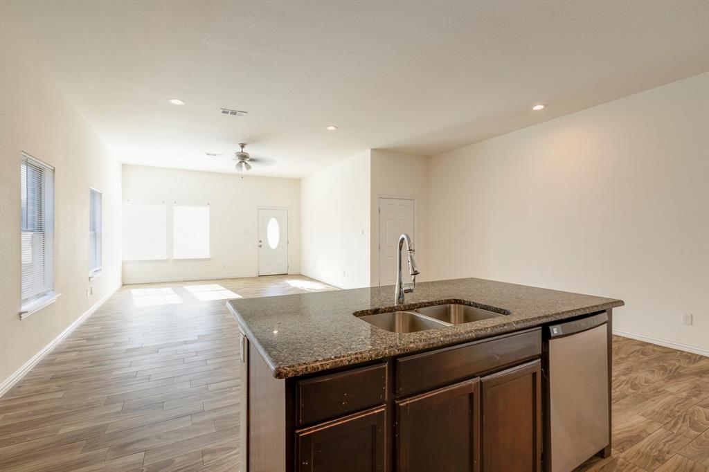 Shady Oaks Estates - Residential Lease