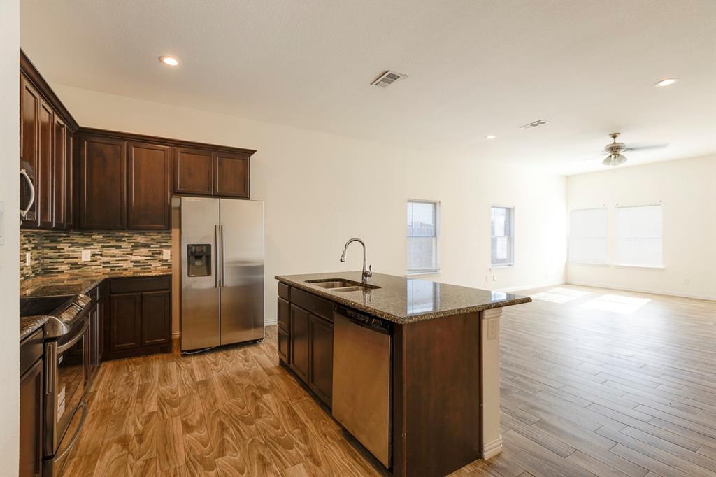 Shady Oaks Estates - Residential Lease