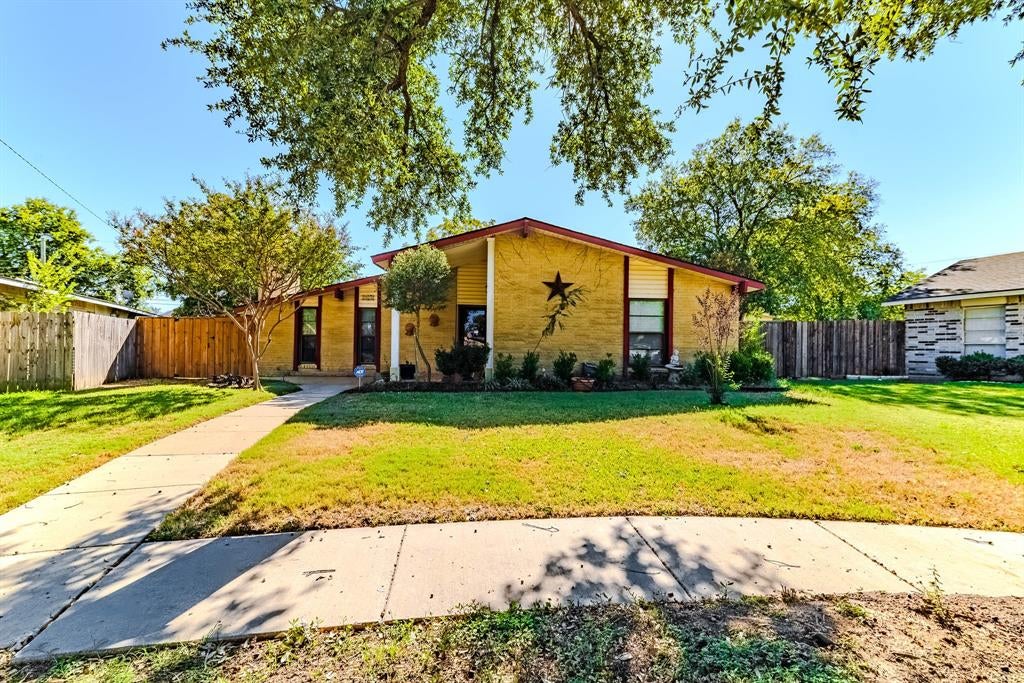 709 Echo Drive
