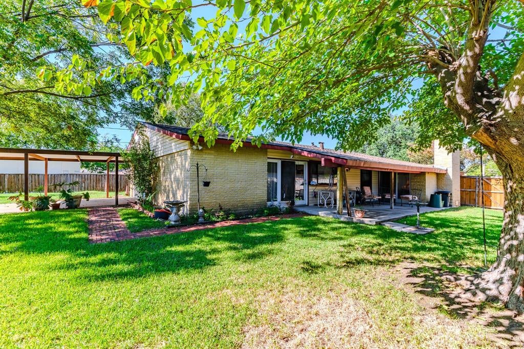 709 Echo Drive